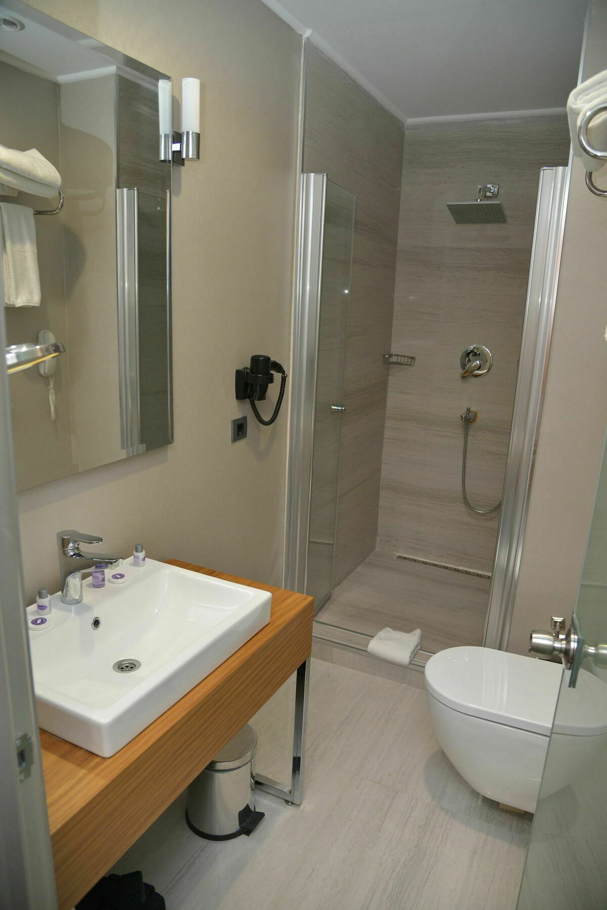 Discovery Hotel Istambul Extérieur photo