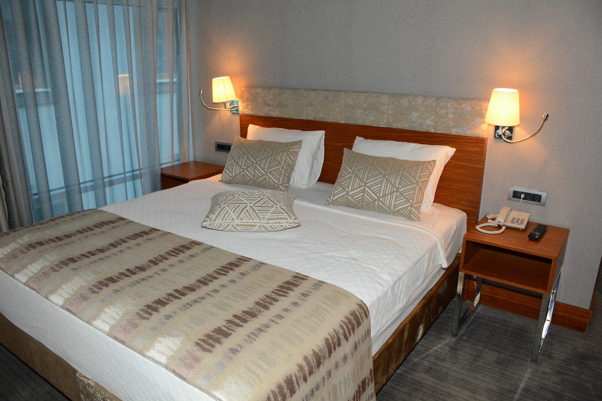 Discovery Hotel Istambul Extérieur photo
