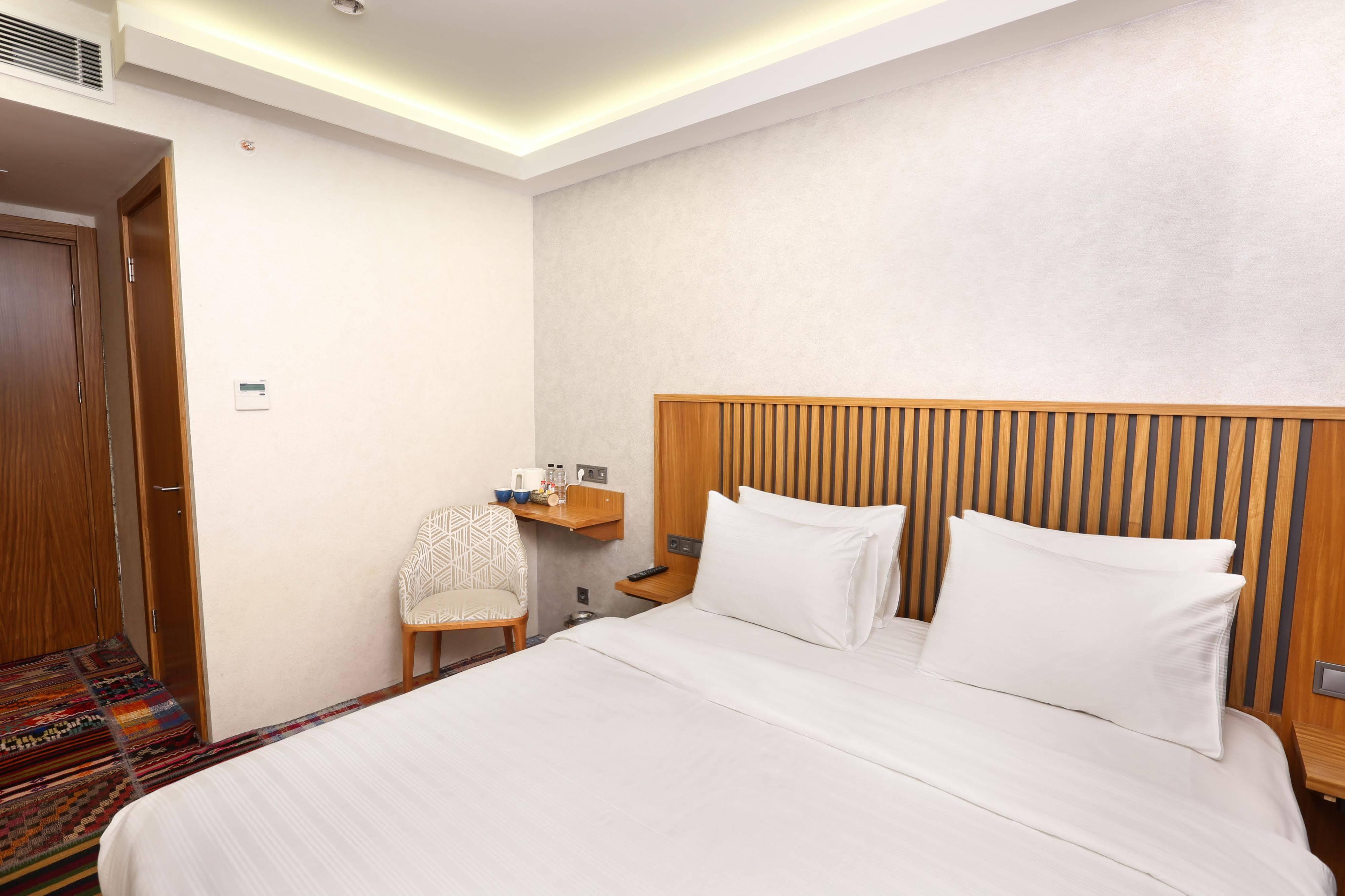Discovery Hotel Istambul Extérieur photo