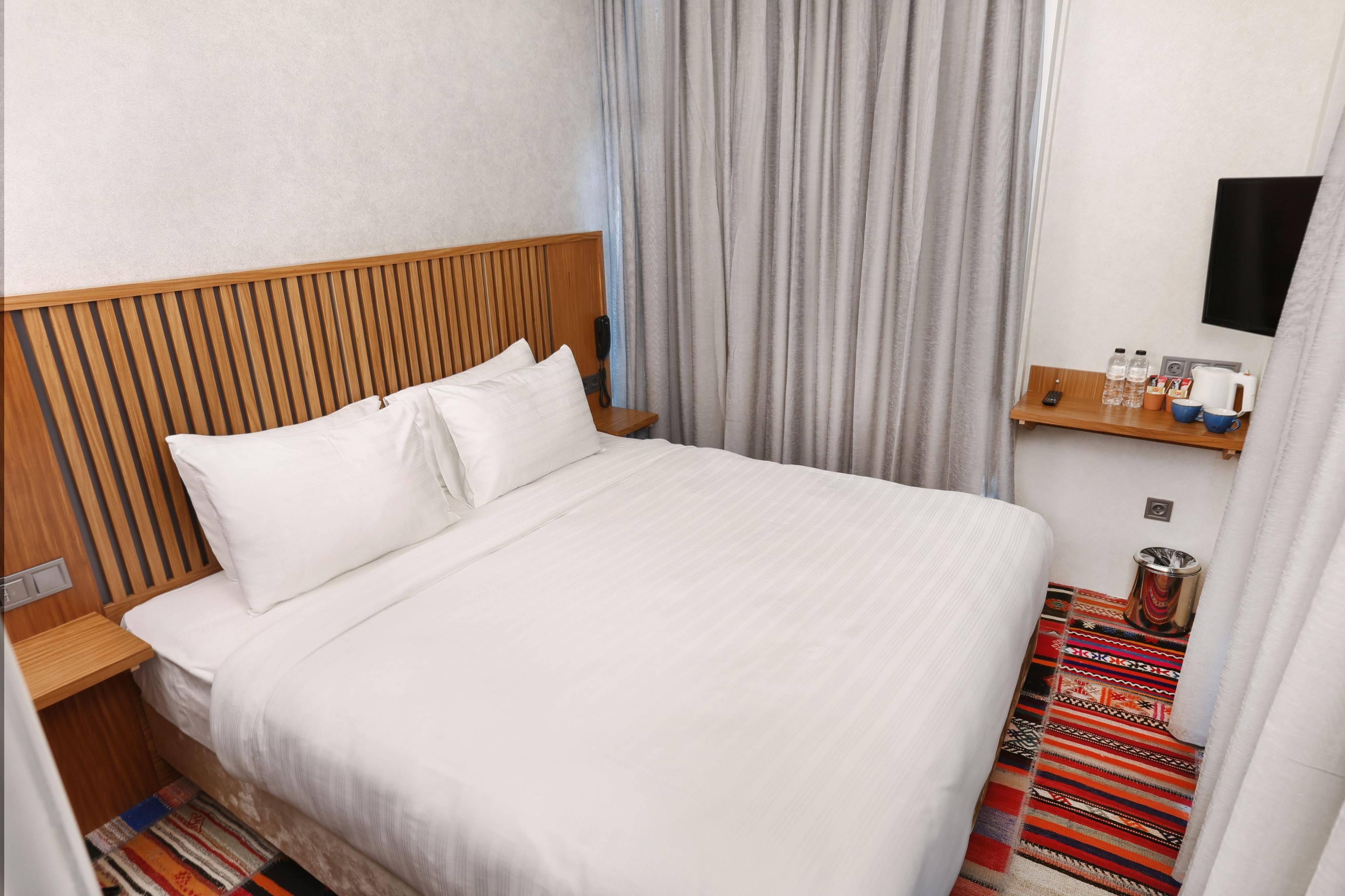 Discovery Hotel Istambul Extérieur photo